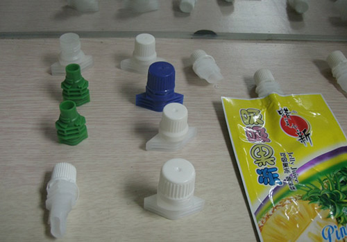 食品吸嘴,日用吸嘴,果冻袋吸嘴,洗衣液吸嘴